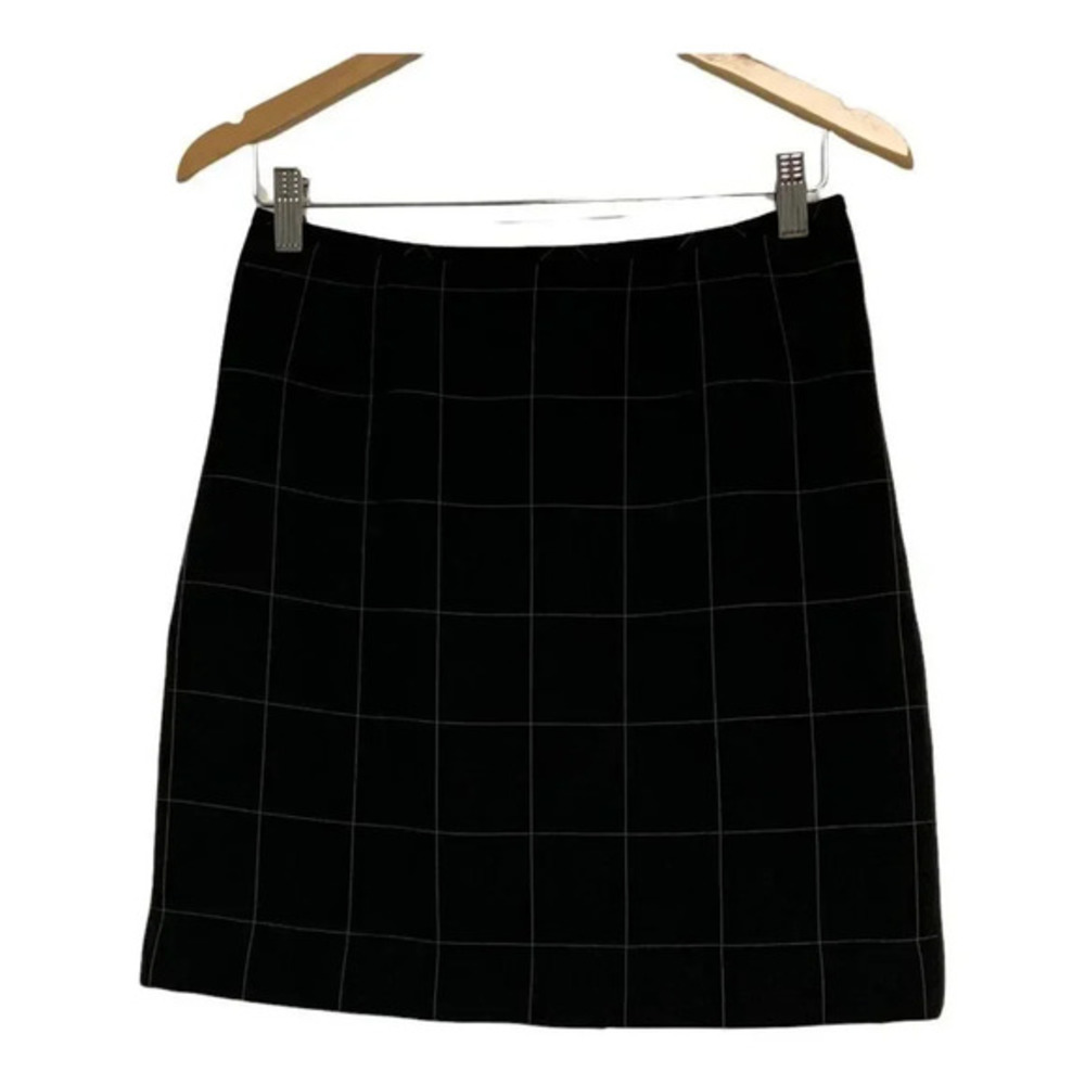 Kasper Separates Petite Women's Black with Gray Pinstripe Lined Pencil Skirt 6P